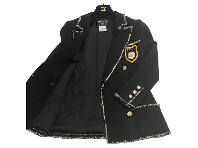 Timeless Chaqueta de tweed de lana con emblema Camelia COCO de Chanel Negro - vista 3
