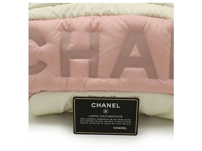 Timeless Borsa a tracolla in nylon Doudoune Chanel Rosa Bianco - vista 8