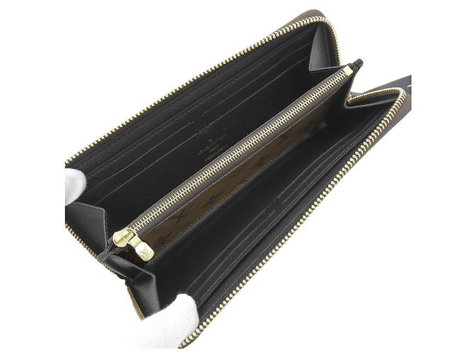 Louis Vuitton Monogram Reverse Long Wallet - view 3