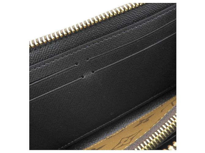 Louis Vuitton Monogram Reverse Long Wallet - view 6