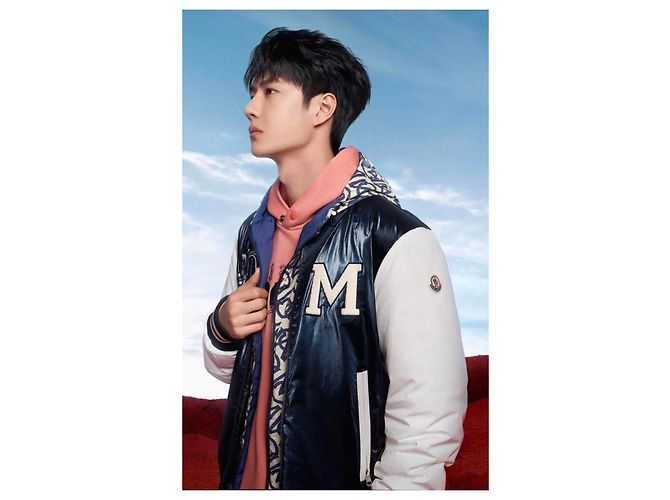 Moncler x Disney “Who Framed Roger Rabbit” Limitierte Edition – Wendbarer Teddy (2023) Blau - Ansicht 5