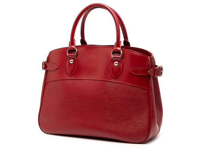 Louis Vuitton Passy PM in Epi Rosso - vista 2