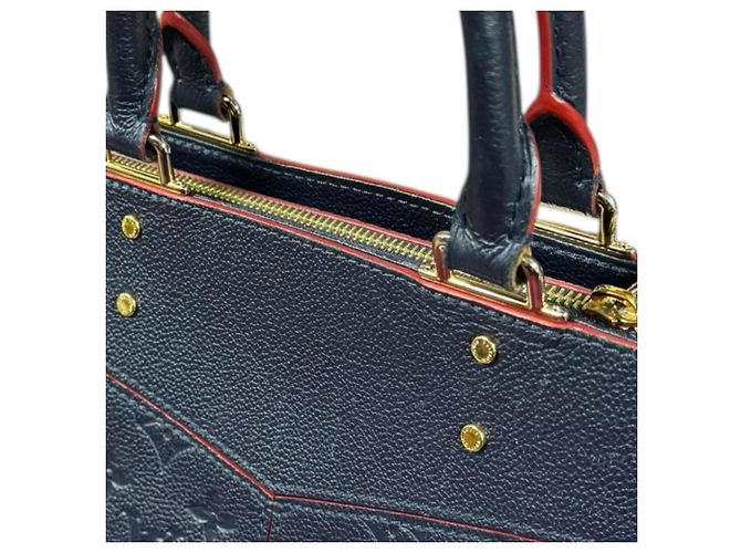 Borsa a spalla Monogram Empreinte Three PM di Louis Vuitton Rosso Blu navy - vista 12