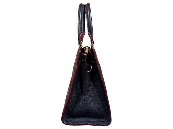 Borsa a spalla Monogram Empreinte Three PM di Louis Vuitton Rosso Blu navy - vista 4