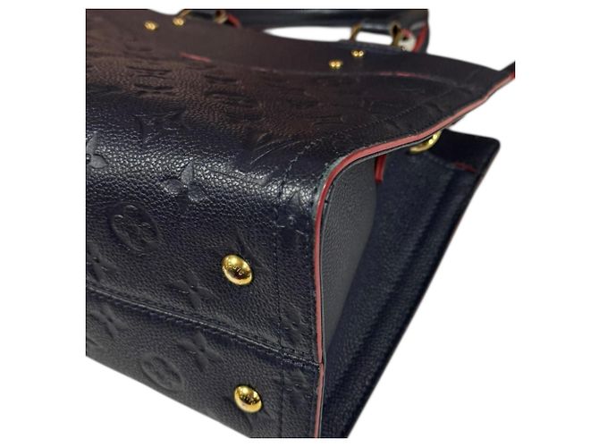 Borsa a spalla Monogram Empreinte Three PM di Louis Vuitton Rosso Blu navy - vista 9