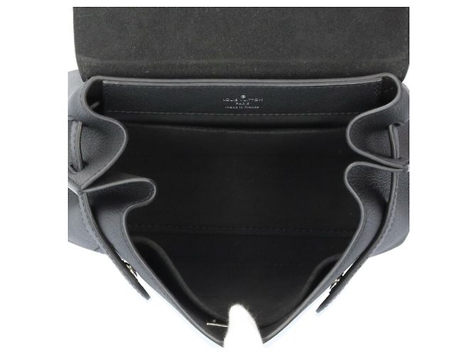 Borsa a Spalla Lock Me Ever MINI di Louis Vuitton Nero - vista 6