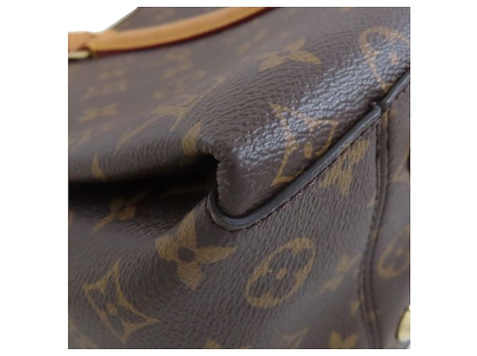 Borsa Monogram Soufflot MM di Louis Vuitton Monogramma - vista 27