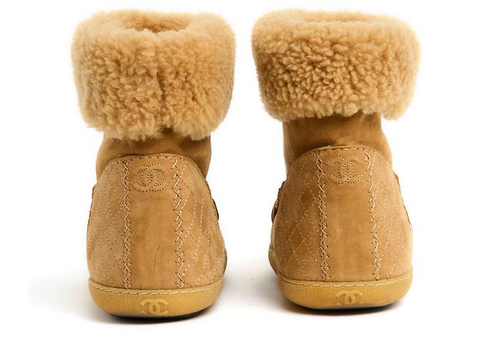 Stivaletti Chanel Coco Neige EU39 Suede Foderati Stivali Classici con Catena UK6 US8.5 Cammello - vista 4