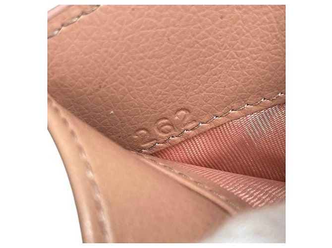 Miu Miu Dreifach-Brieftasche in Pink - Ansicht 10