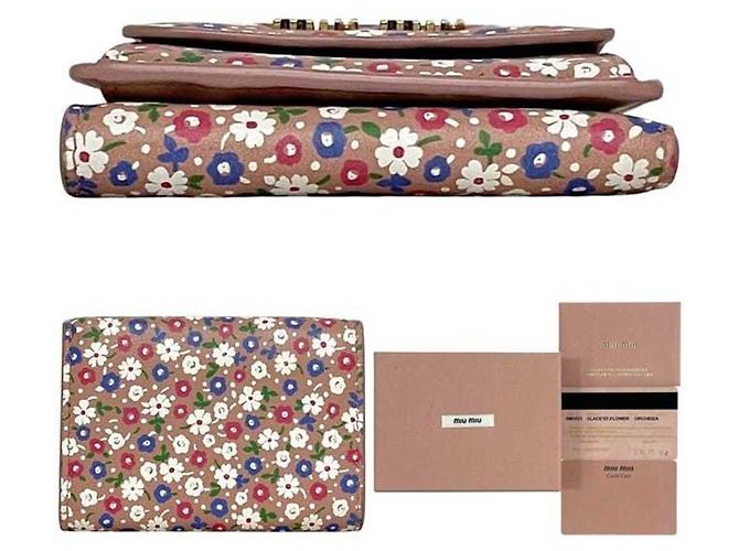 Miu Miu Dreifach-Brieftasche in Pink - Ansicht 3