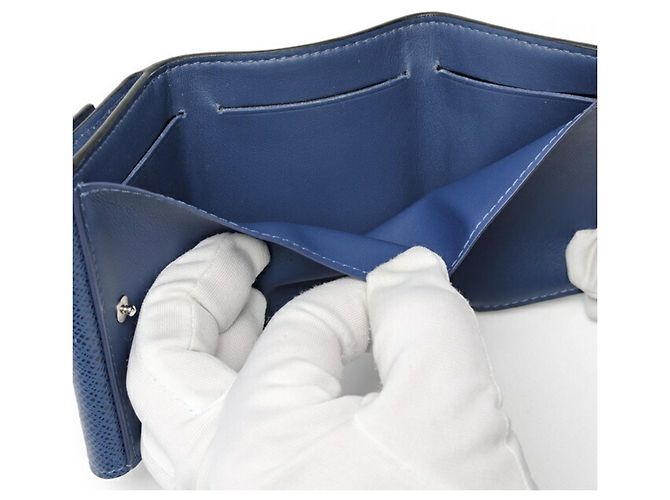 Billetera Compacta Discovery Louis Vuitton Azul - vista 7