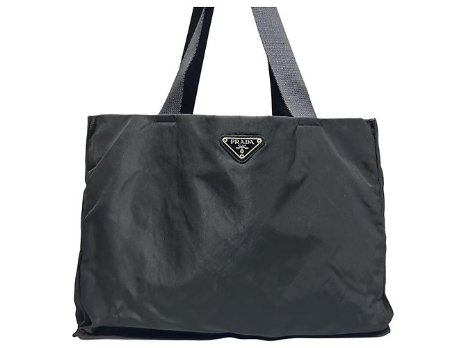 Schwarze Nylon-Tote mit Prada-Logo - Ansicht 2