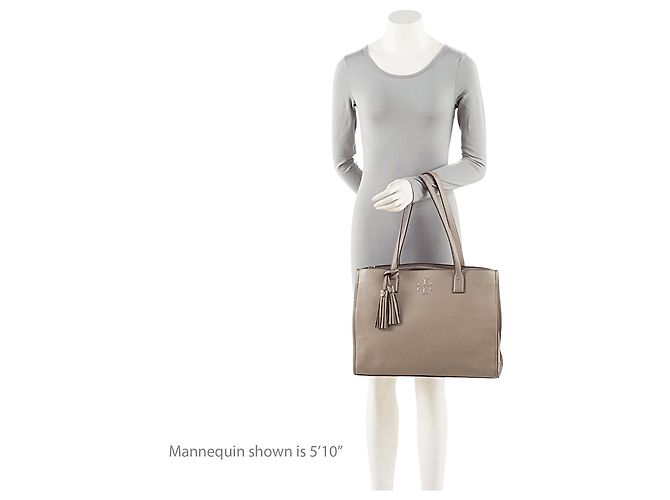Tory Burch Große Thea Tasche aus genarbtem Leder mit Quasten Grau - Ansicht 5