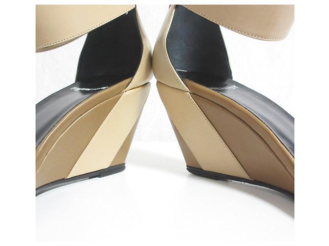 Autre Marque Sandali wedge color block Pierre Hardy Nero Beige - vista 5
