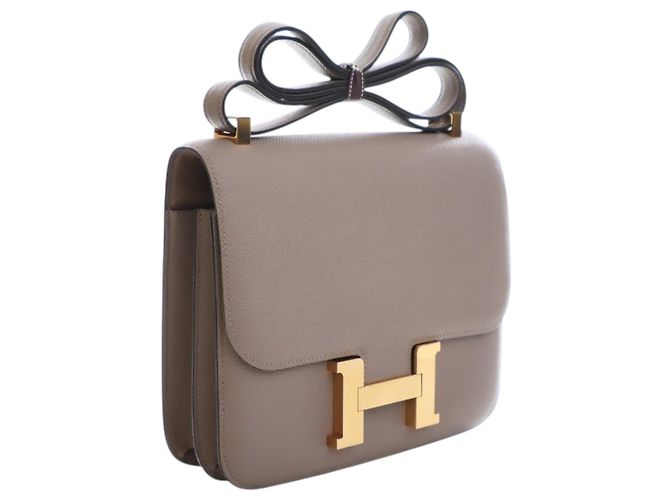 Hermès Constance 24 aus braunem Epsom Taupe - Ansicht 2