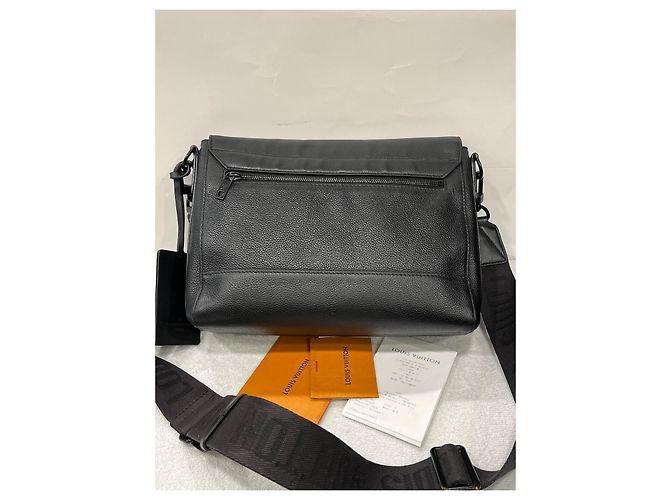 Louis Vuitton Satteltaschen Schwarz - Ansicht 9
