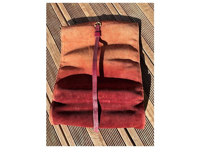 Custodia porta gioielli da viaggio Cartier pelle rosso scuro Bordò - vista 3