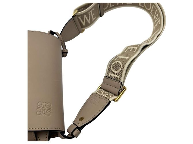 Borsa a Spalla in Pelle Gade Dual di Loewe Beige - vista 9