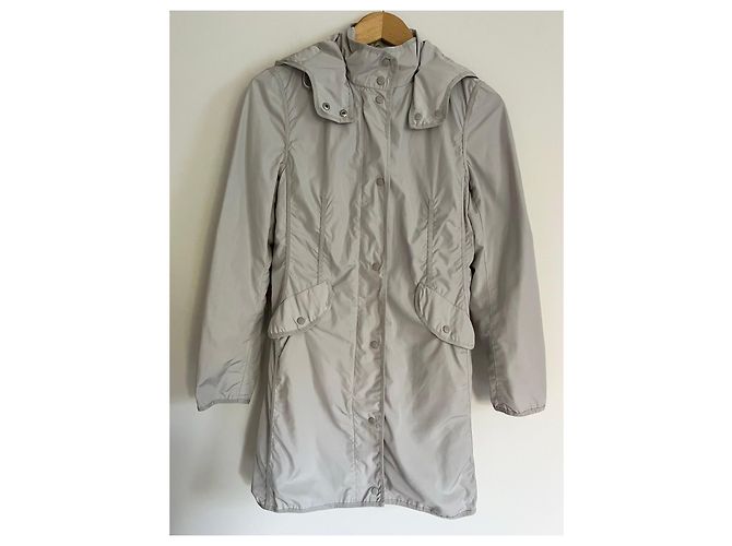 Parka Moncler Gris Impermeable con Capucha Desmontable - vista 2