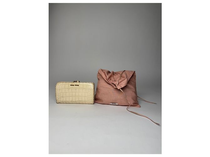 Vintage Miu Miu Leather Crocodile Emblossed White - view 5