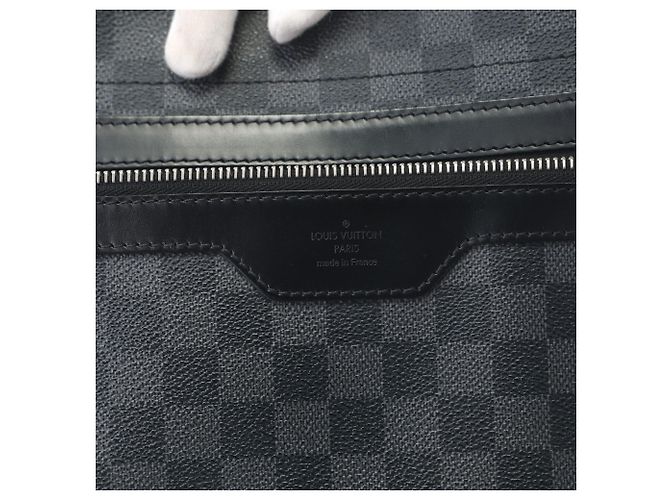 Borsa a Spalla in Pelle Daniel GM Damier Graphite di Louis Vuitton Nero Damier ebene - vista 15
