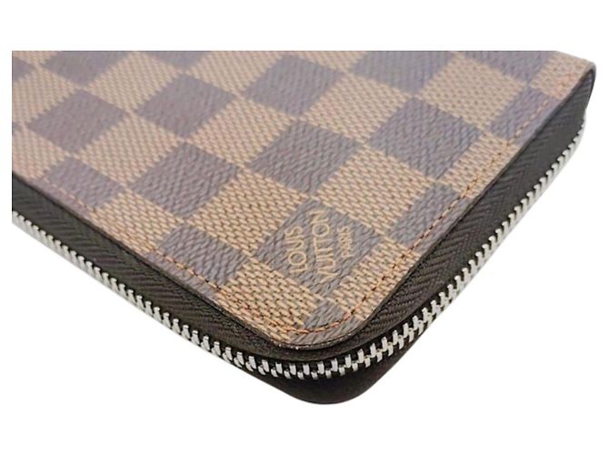 Louis Vuitton Zippy Geldbörse aus Damier-Canvas Braun Damier ebene - Ansicht 10