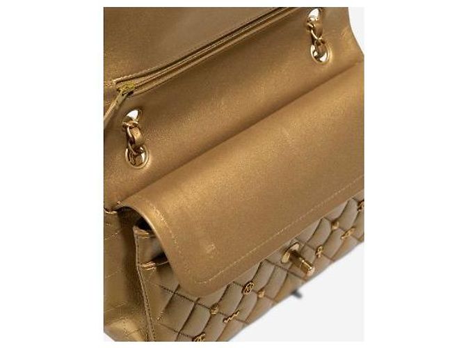 Bolso CHANEL Timeless/Classique en Cuero Dorado - 102985 - vista 8