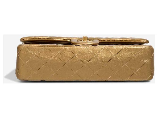 Bolso CHANEL Timeless/Classique en Cuero Dorado - 102985 - vista 9