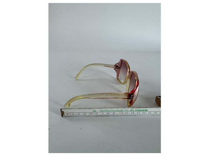 Vintage Yves Saint Laurent Übergroße Sonnenbrille Beige Rot - Ansicht 8