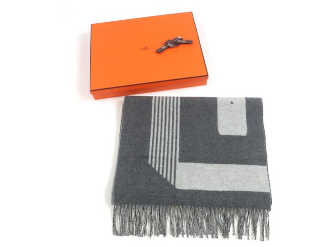 Stola in cashmere Hermès - vista 2