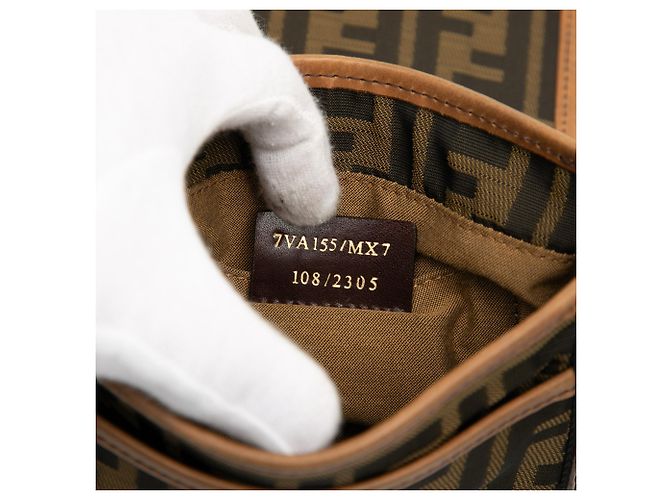 Fendi Borsa a tracolla Mini FF Zucca in tela marrone - vista 6
