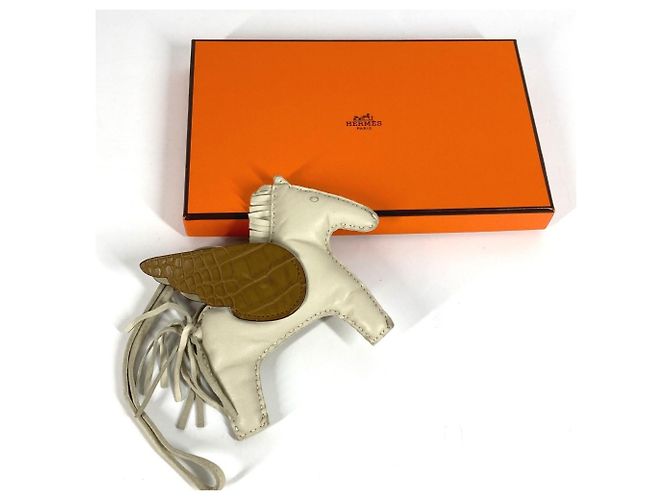 Handtaschenanhänger Hermès Rodeo Pegasus Touch MM Braun Weiß - Ansicht 12