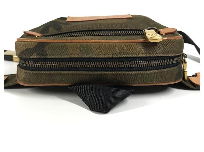 Borsa a tracolla Monogram Camouflage Louis Vuitton Cachi Monogramma - vista 8