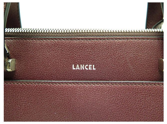 BOLSO LANCEL LISON A07894 DE CUERO GRANEADO BURDEOS CON BANDOLERA - vista 2