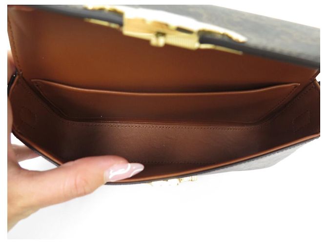 Triomphe Céline NUOVA BORSA A MANO CELINE CLAUDE TRIONFO CANVAS 194142CUZ Marrone - vista 10