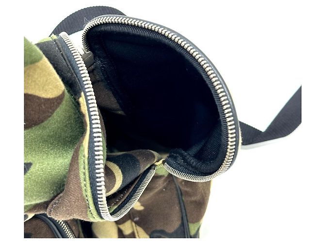 Yves Saint Laurent Camouflage Rucksack Grün - Ansicht 14