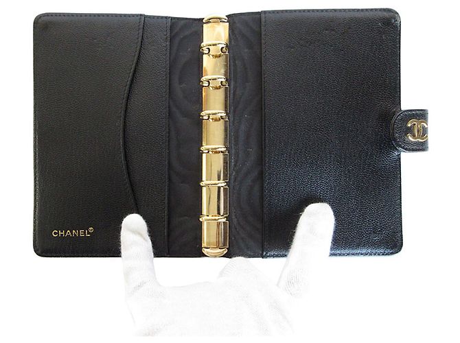 Housse de carnet en cuir Chanel Coco Mark Noir - vue 3
