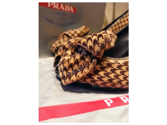 Tacchi Prada in finta pelliccia nero marrone 35 Marrone chiaro Marrone scuro - vista 10