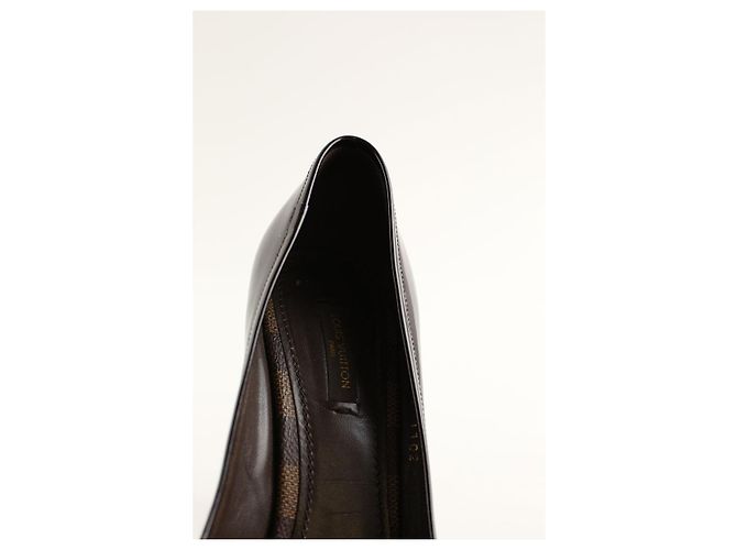 Louis Vuitton Schwarze Lacklederabsätze - Ansicht 5