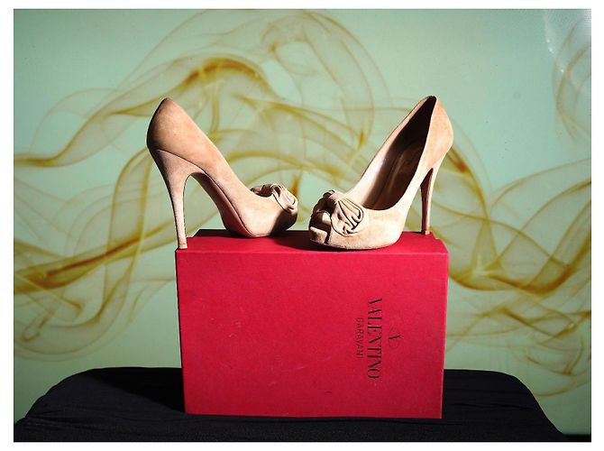 Valentino Garavani Rosen Peep-Toe Plattformpumps oder Bow Pump von Valentino Beige - Ansicht 2