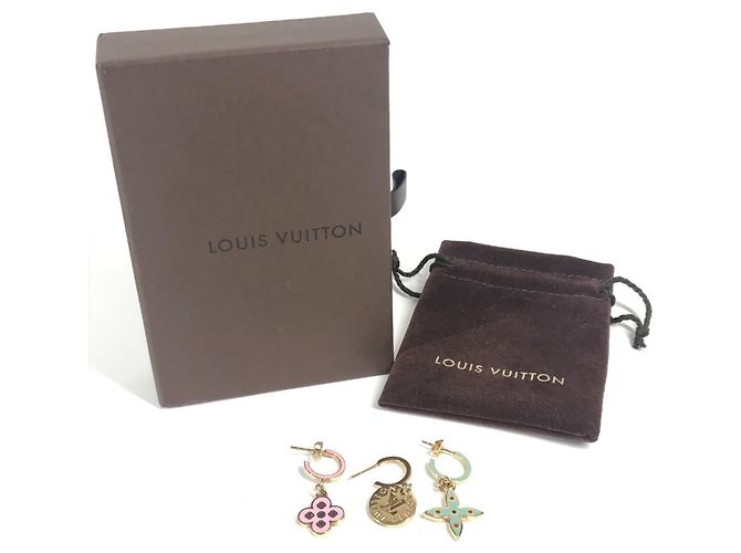 Orecchini Monogram Looping Charm M66074 di Louis Vuitton Rosa Blu D'oro - vista 2