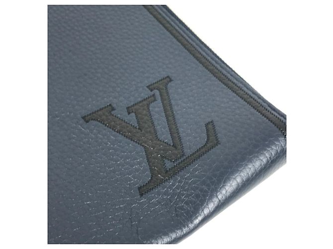 Borsa Pochette Jour GM con logo LV di Louis Vuitton Nero Blu navy - vista 8