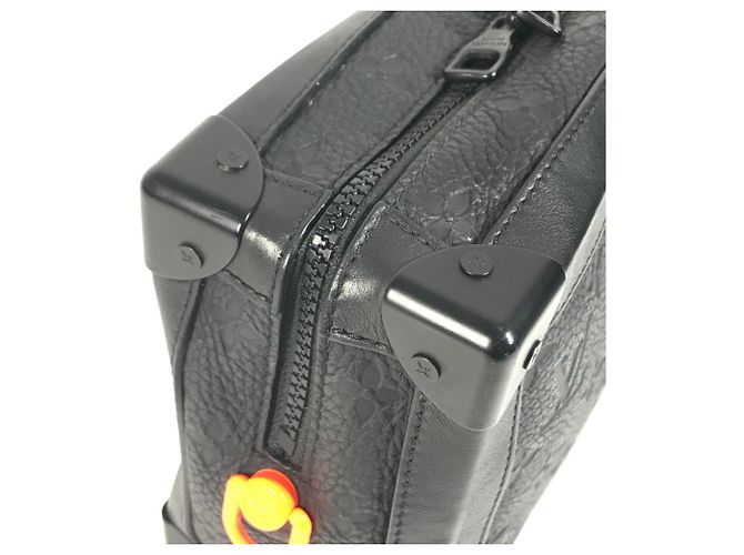 Louis Vuitton Taurillon Monogram Soft Trunk Umhängetasche Clutch Schwarz - Ansicht 10