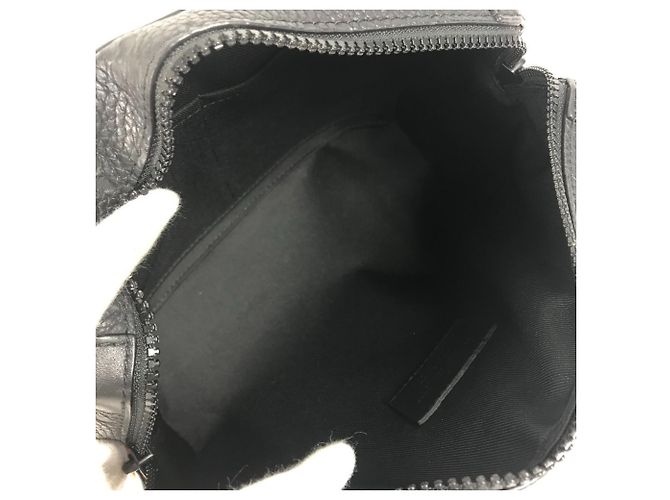 Louis Vuitton Taurillon Monogram Soft Trunk Umhängetasche Clutch Schwarz - Ansicht 13