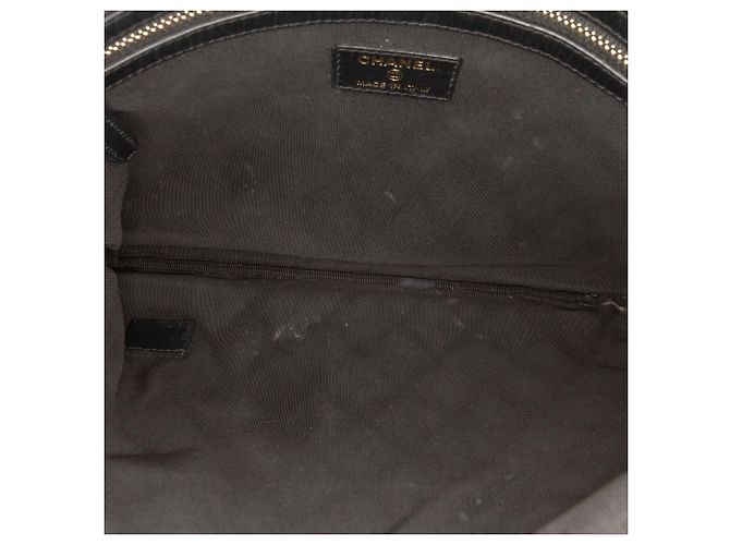 Clutch Chanel Boy O in Caviar Nero Trapuntato Medio - vista 4
