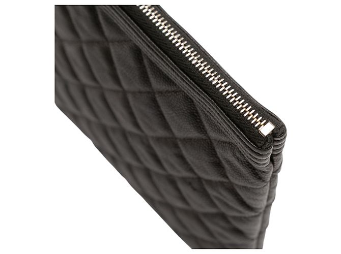 Clutch Chanel Boy O in Caviar Nero Trapuntato Medio - vista 9