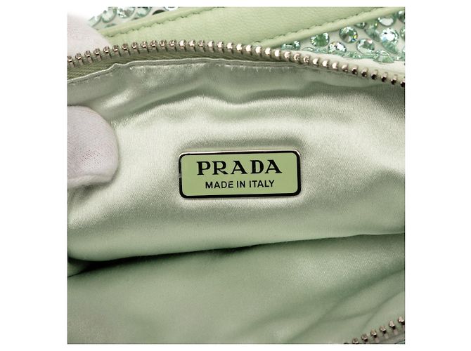 Pochete Triangular de Cetim Verde Embelada com Cristais Prada - vista 5