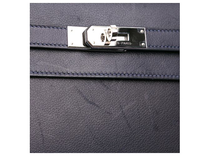 Pochette Kelly Depeches 25 in Evergrain Blu Hermès Blu navy - vista 7