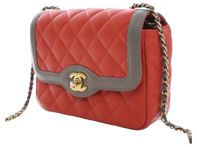 Chanel Rote Mini Stepp-Lammleder Zwei-Ton Tages-Clutch - Ansicht 3
