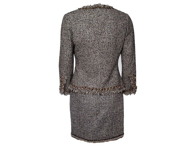 Conjunto de tweed Chanel Preto - vista 2